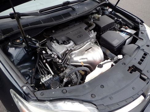 Used 2017 Toyota Camry SE image 21