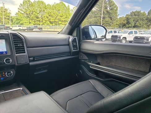 Used 2020 Ford Expedition Limited RWD image 33