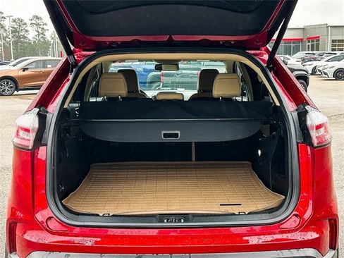 Used 2020 Ford Edge SEL w/ Convenience Package image 30