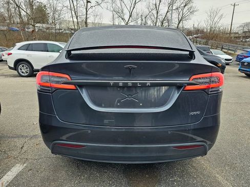 Used 2018 Tesla Model X 75D image 6