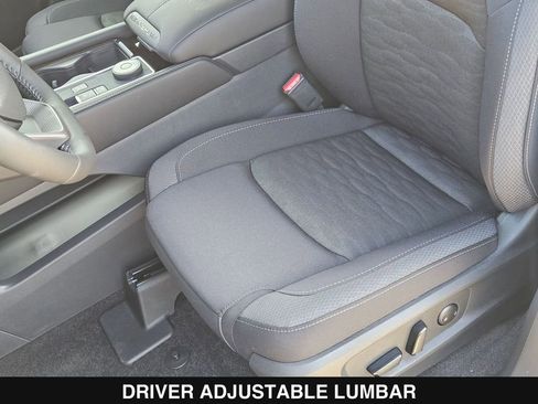 New 2026 Nissan Pathfinder SV image 16