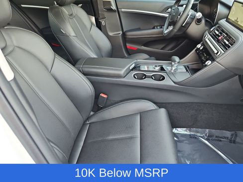 Certified 2026 Genesis G70 2.5T RWD image 18