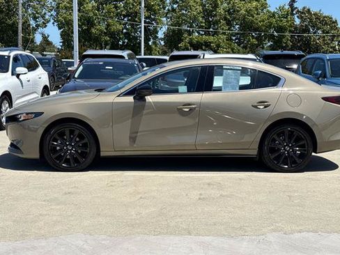 Certified 2025 MAZDA MAZDA3 s AWD/4WD image 6