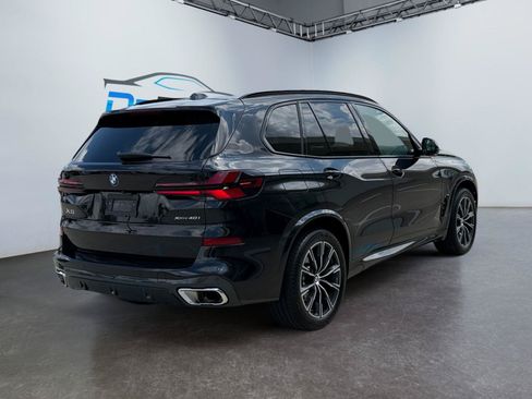 Used 2026 BMW X5 xDrive40i w/ M Sport Package AWD/4WD image 3