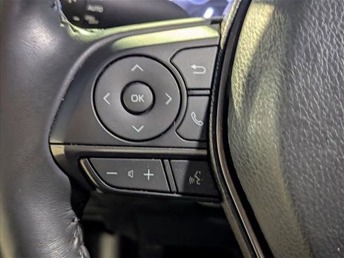 Used 2023 Toyota Camry SE image 18