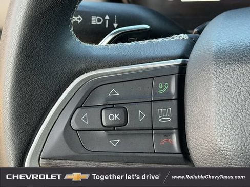 Used 2023 Jeep Grand Cherokee Limited w/ Black Appearance Package AWD/4WD image 14