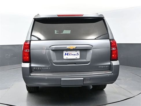 Used 2020 Chevrolet Suburban Premier w/ Premier 6.2L Value Package image 5