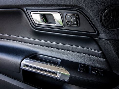 Used 2020 Ford Mustang GT Premium w/ Equipment Group 401A image 25