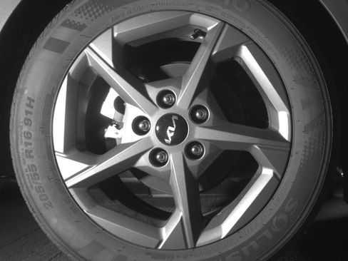 Used 2025 Kia K4 FWD image 15