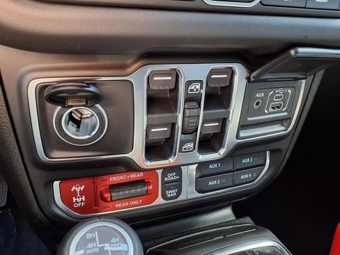 New 2026 Jeep Gladiator Rubicon AWD/4WD image 10
