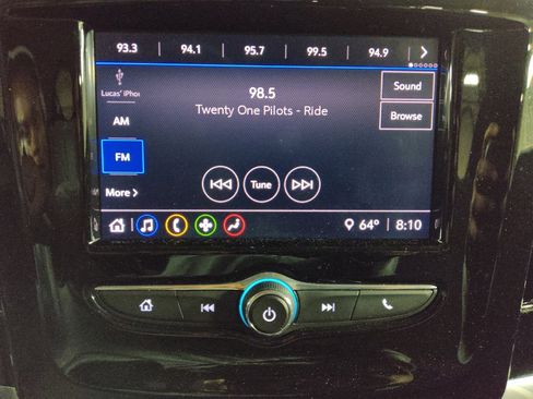 Used 2020 Chevrolet Traverse LS FWD image 25