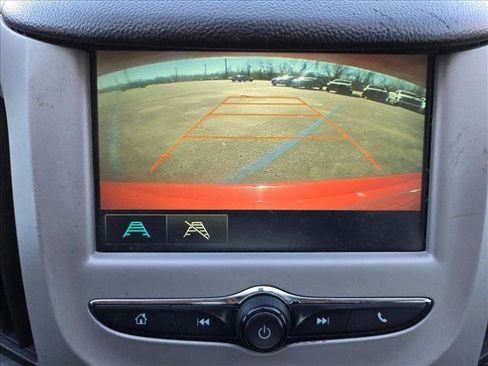 Used 2018 Chevrolet Cruze LS image 10