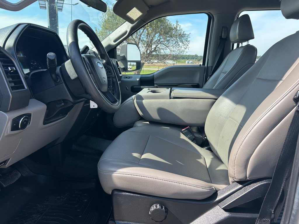 Used 2020 Ford F250 XL w/ Power Equipment Group AWD/4WD image 9