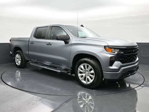 Used 2023 Chevrolet Silverado 1500 Custom image 7