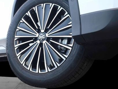 New 2025 Volkswagen Tiguan S