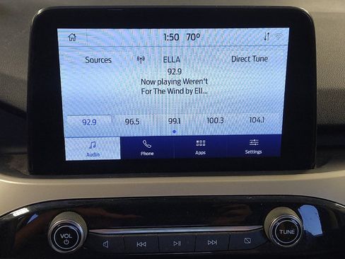 Used 2020 Ford Escape SE FWD image 25