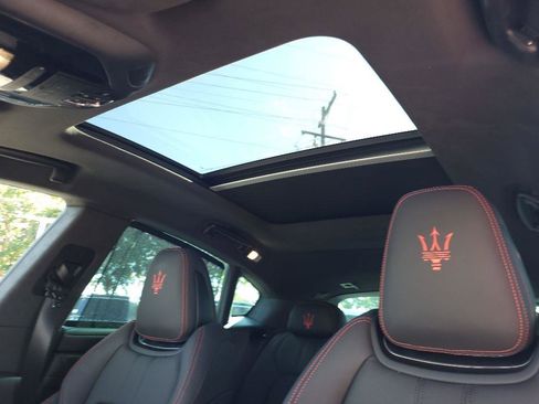 New 2024 Maserati Levante Modena Ultima AWD/4WD image 8