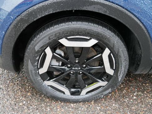 Used 2025 Kia Telluride S AWD/4WD image 8