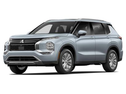 New 2025 Mitsubishi Outlander SE