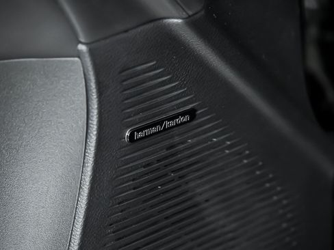 Used 2023 Dodge Challenger R/T Scat Pack RWD image 15