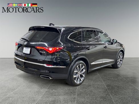 Certified 2023 Acura MDX Technology image 3