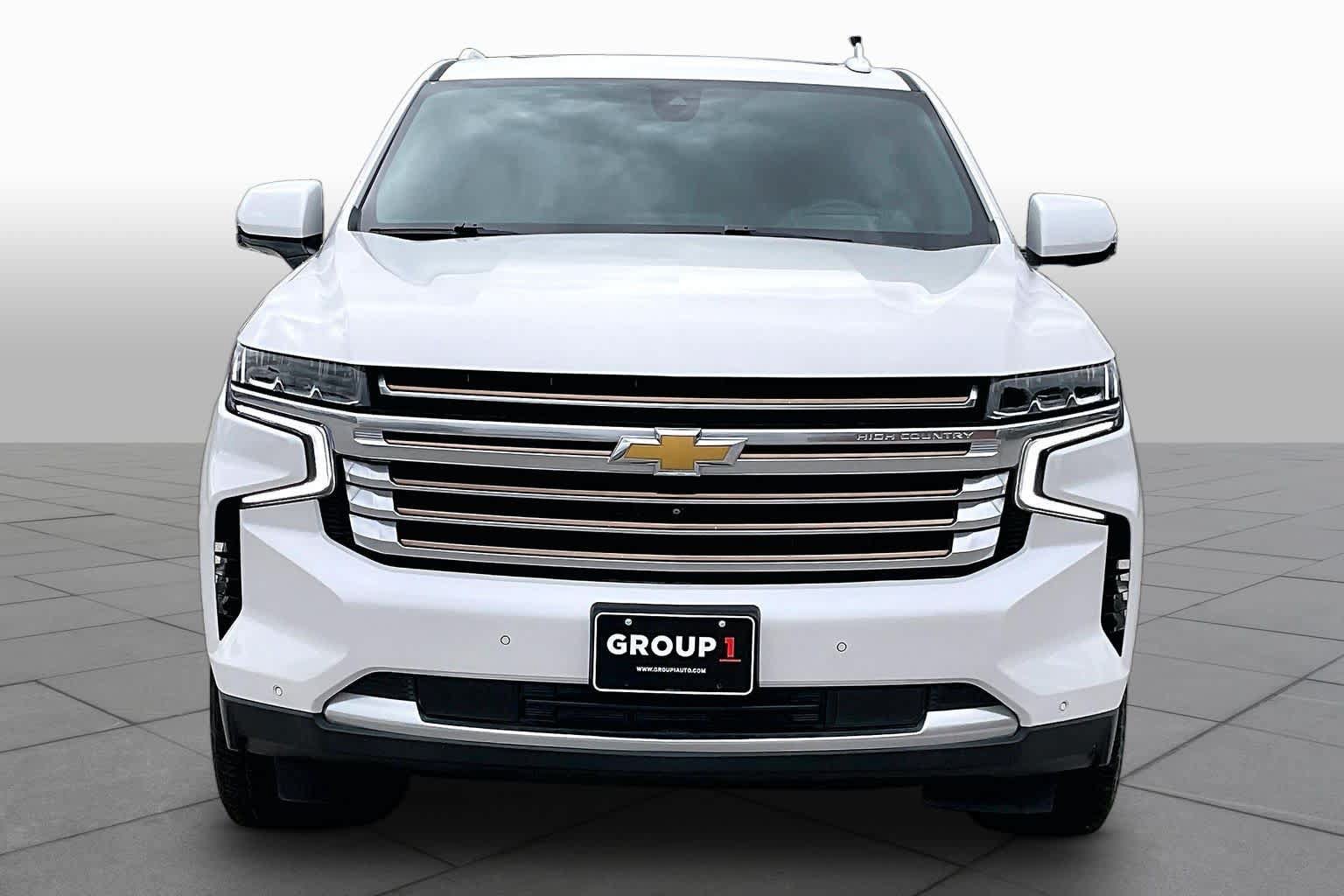 Used 2021 Chevrolet Tahoe High Country w/ Premium Package AWD/4WD image 4