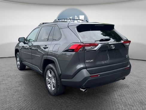Used 2022 Toyota RAV4 XLE w/ Convenience Package AWD/4WD image 6