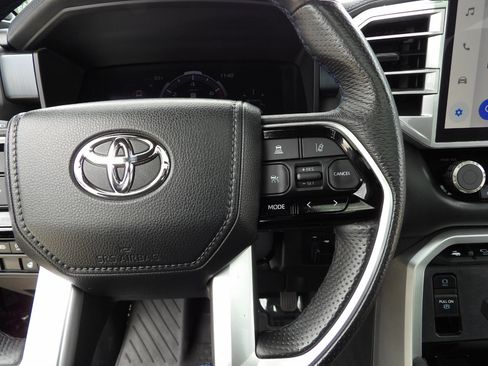 Used 2023 Toyota Tundra Platinum image 29