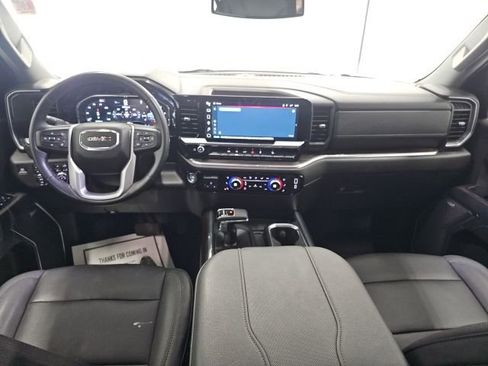 Used 2024 GMC Sierra 1500 SLT w/ SLT Convenience Package AWD/4WD image 32