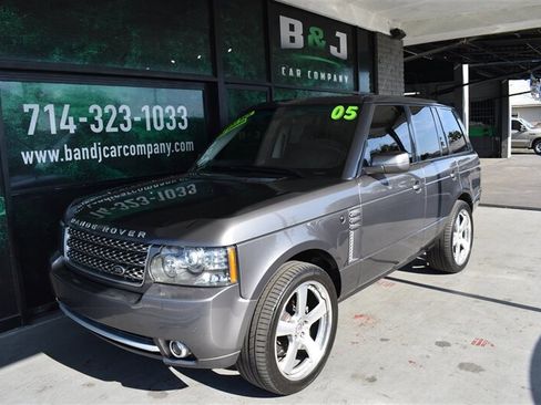 Used 2005 Land Rover Range Rover HSE image 1