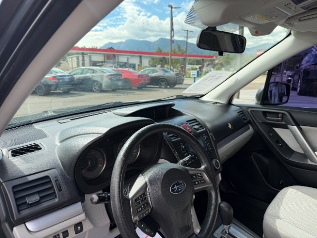 Used 2015 Subaru Forester 2.5i Premium AWD/4WD image 23
