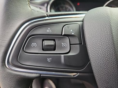Used 2023 Buick Encore GX Select AWD/4WD image 19