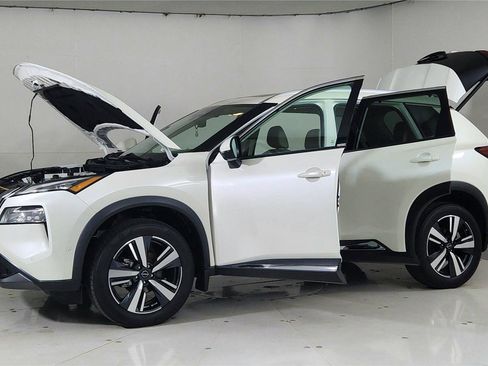 Certified 2023 Nissan Rogue SL w/ SL Premium Package image 10