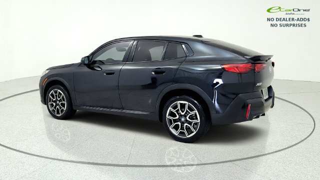 Used 2026 BMW X2 xDrive28i AWD/4WD image 6