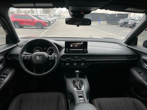 Certified 2024 Honda HR-V Sport image 10