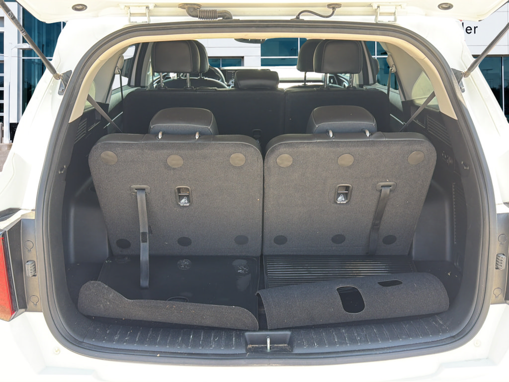 Used 2022 Kia Sorento S w/ Panoramic Sunroof Package FWD image 17