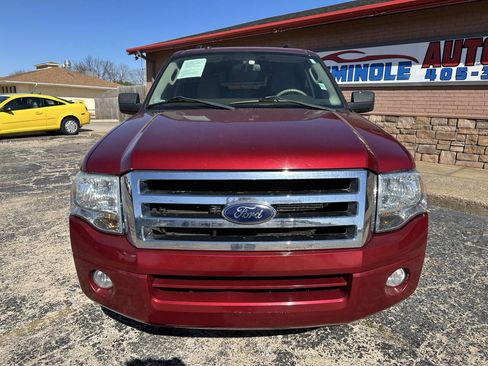Used 2014 Ford Expedition XLT image 4
