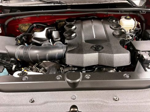 Used 2024 Toyota 4Runner SR5 image 34