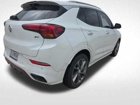 Used 2020 Buick Encore GX Essence w/ Advanced Technology Package FWD image 7