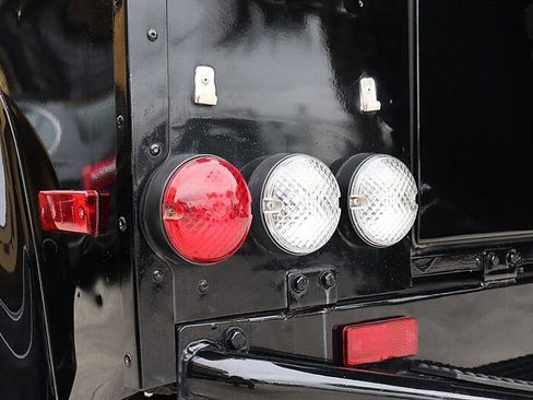 Used 1997 Land Rover Defender 90 AWD/4WD image 80