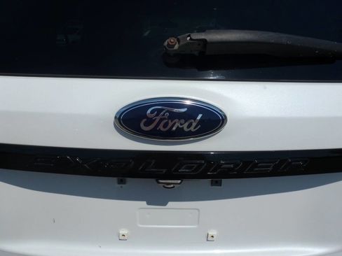 Used 2013 Ford Explorer Sport AWD/4WD image 11