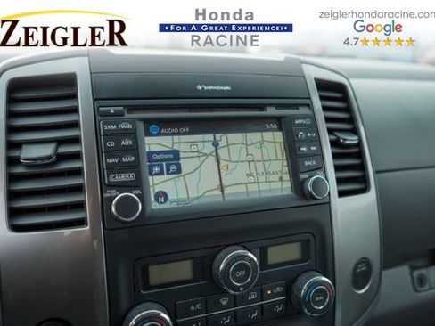 Used 2019 Nissan Frontier SL image 24