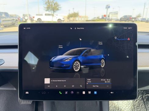Used 2022 Tesla Model 3 Long Range image 15