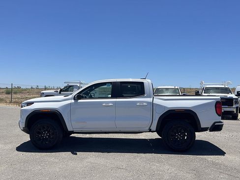 New 2026 GMC Canyon Elevation RWD image 6