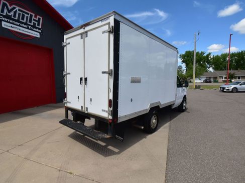 Used 2019 Ford E-350 and Econoline 350 Super Duty w/ Power Windows & Locks Group RWD image 6
