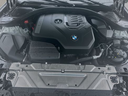 Certified 2024 BMW 330i Sedan w/ Convenience Package RWD image 32
