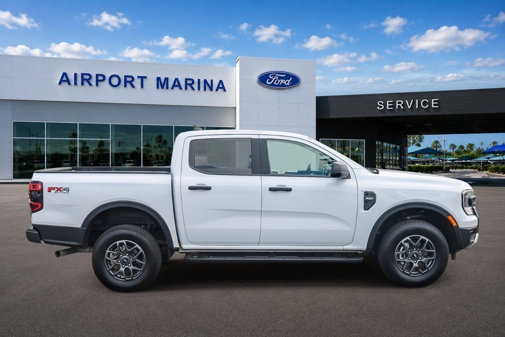 Certified 2025 Ford Ranger XLT w/ FX4 Off-Road Package AWD/4WD image 9