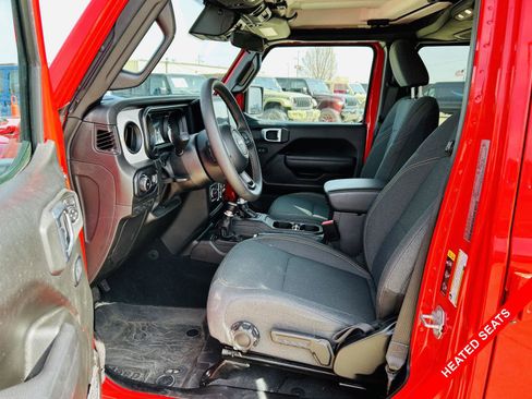 Used 2024 Jeep Wrangler Sport S image 3