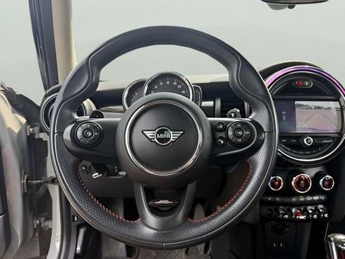 Used 2020 MINI Cooper S FWD image 16