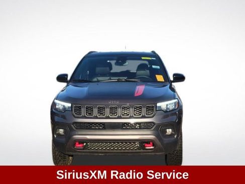 Used 2024 Jeep Compass Trailhawk w/ Trailhawk Elite Group image 11
